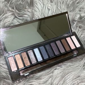 Naked Urban Decay Smoky Eyeshadow Palette